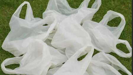 σταματήστε-να-πετάτε-τις-πλαστικές-σα-220596