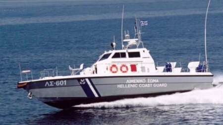 εκτακτο-νεκρή-γυναίκα-που-έπεσε-από-πλ-220476