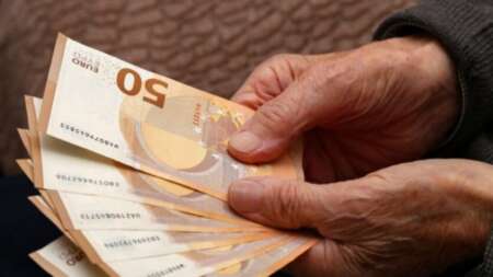 αλλαγη-στην-ημερομηνια-τοτε-μπαινου-223477