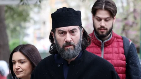 αθώος-ο-πατέρας-αντώνιος-για-τις-κατηγ-223731