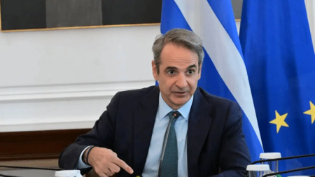 ektakth-anakoinωση-του-πρωθυπουργου-μασ-τωρα-224256