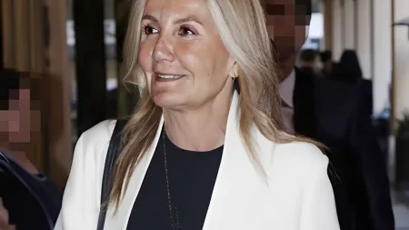 η-μαρέβα-μητσοτάκη-σε-σπάνια-οικογενε-221626