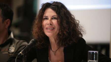 δύσκολες-ώρες-για-την-ελευθερία-αρβαν-227123