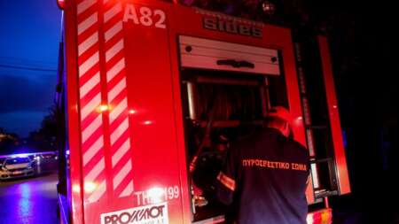 μεγαλη-φωτιά-τώρα-σε-κεντρικο-σημείο-τ-228211