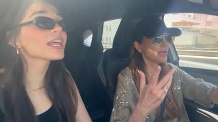 βανδή-μελίνα-μητέρα-και-κόρη-γεμάτε-228223