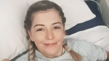 με-λένε-ναταλία-είμαι-23-ετών-και-έμειν-231940