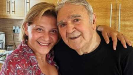 μολισ-μαθευτηκε-για-τον-πασχαλησ-τερζ-230751