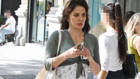 βγήκε-άβαφη-κι-αχτένιστη-όμως-όλοι-πρό-230537