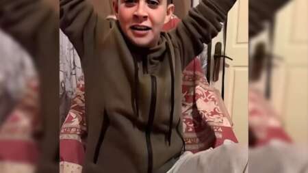 ντου-στην-ειρήνη-μουρτζούκου-στην-φ-231049