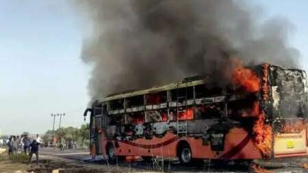 τραγωδια-τωρα-λεωφορειο-γεματο-κοσμο-235910