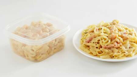 πάνω-από-100-τόνοι-ζυμαρικών-ανακαλούντα-236676