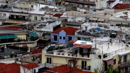 μολισ-εσκασε-για-το-επιδομα-ενοικιο-237491