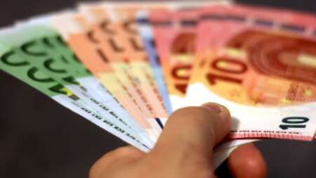 έρχεται-δώρο-800-ευρώ-από-το-κράτος-μά-234110