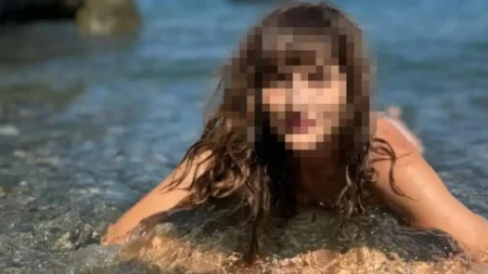 δεν-ντράπηκε-ροζ-σκάνδαλο-με-διάσημη-ε-233781