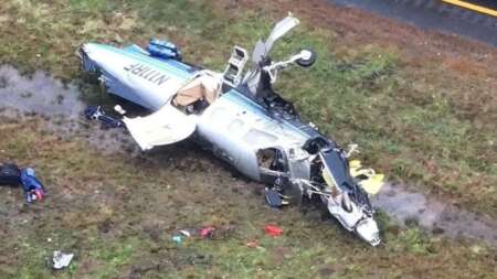 συντριβή-αεροσκάφους-σε-αυτοκινητόδ-235338