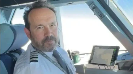 ο-κώστας-μακεδόνας-είναι-πιλότος-σε-πα-236024
