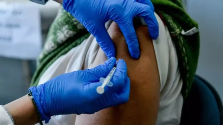 εοδυ-επείγουσα-σύσταση-για-εμβολιασμ-236048