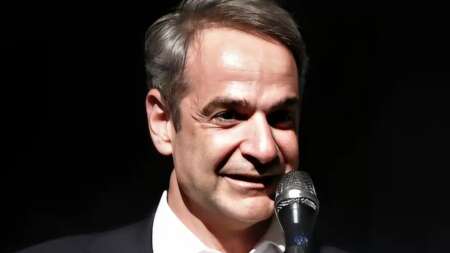 η-απόλυτη-ανατροπή-ανακοινώνει-δώρο-χ-235795