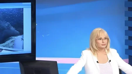 ισόβια-ο-δικηγόρος-που-έπαιζε-θέατρ-233568