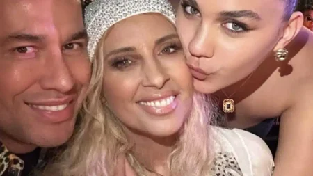 γωγώ-μαστροκώστα-auτή-έιναι-η-μορφή-καρ-235332