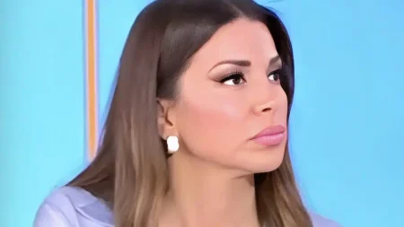 ελένη-χατζίδου-έχω-δει-ufo-ήρθε-κοντά-μο-234183