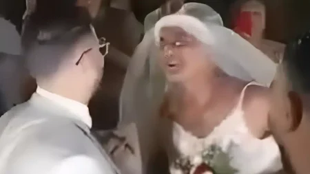 μόνο-στην-ελλάδα-πεθερός-ντύθηκε-νύ-234888