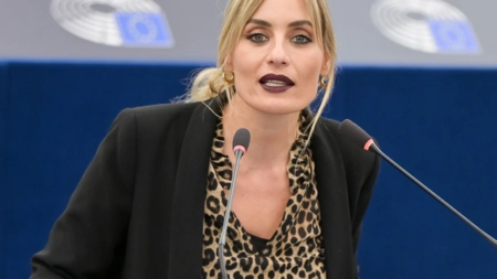 χαμός-με-την-ελεονώρα-μελέτη-η-ανάρτησ-248378