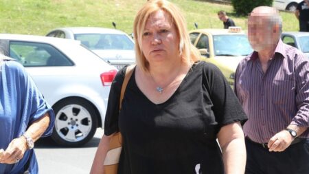 στο-νοσοκομείο-η-καίτη-φίνου-συγκλονί-238130