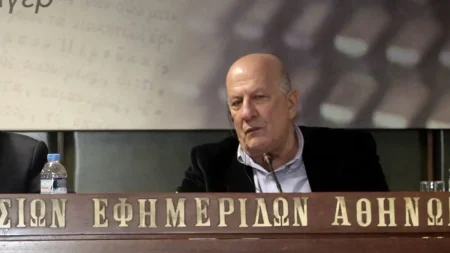 στο-νοσοκομειο-ο-αντωνησ-πανουτσοσ-σε-242557