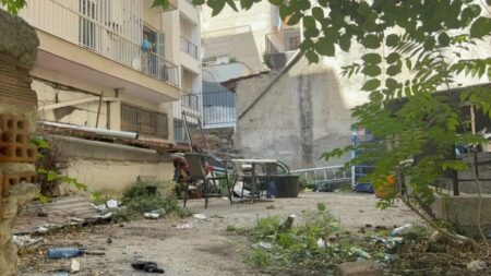 θριλερ-με-την-13χρονη-που-επεσε-απο-μπαλ-256292