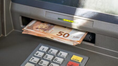 εκτακτη-ανακοινωση-μπαινουν-τα-λεφτα-263016