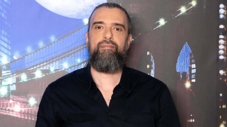 σοκ-με-τον-σωτήρη-τσαφούλια-τα-είπε-έξω-260039
