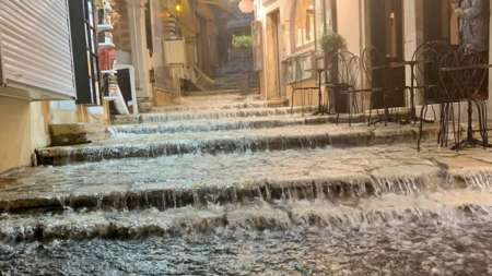 έκτακτο-τώρα-η-κακοκαιρία-σαρώνει-τη-χ-260054