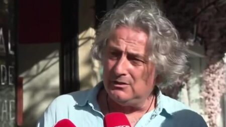 βομβα-από-υπνοθεραπευτή-σε-πελάτισσ-260481