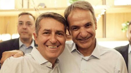 χαμογελαστός-ο-γιώργος-μυλωνάκης-η-π-254672