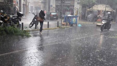 παρτε-ομπρελα-και-ζακετα-αλλαζει-ραγδ-256701