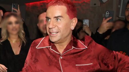 σπαραγμός-στο-μνημόσυνο-για-τον-μαζων-260941