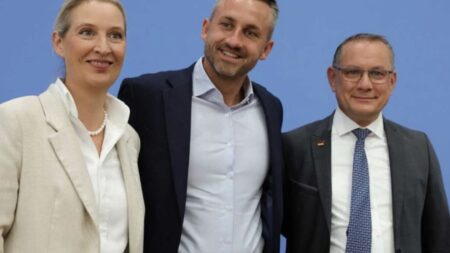 afd-απελάσεις-μεταναστών-από-τη-γερμανί-256305