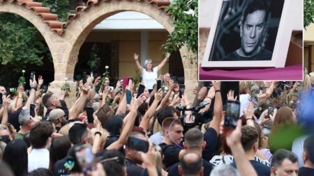 ανατριχίλα-πάρα-πολύ-κόσμος-περιμένε-259114