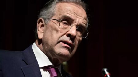 η-βόμβα-έσκασε-αuτός-θα-είναι-ο-επικ-258845