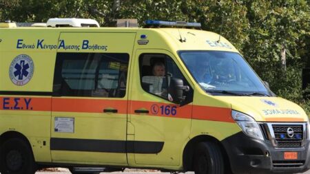 σοκ-στην-αθήνα-μαχαίρωσαν-μαθητή-την-ώ-279955