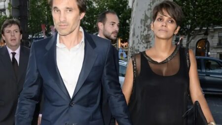σοκ-αυτη-ειναι-η-πασιγνωστη-ηθοποιοσ-π-263728
