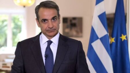 εκτακτη-αποφαση-βομβα-μητσοτακη-265423